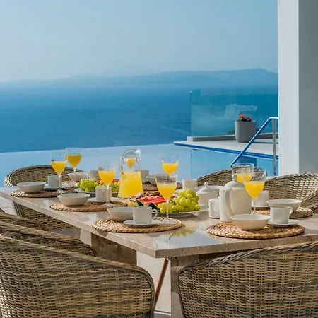 Villa Aurora Luxury Retreat *
