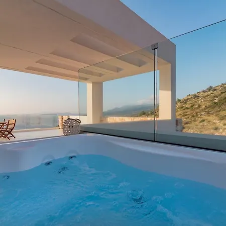 Villa Aurora Luxury Retreat