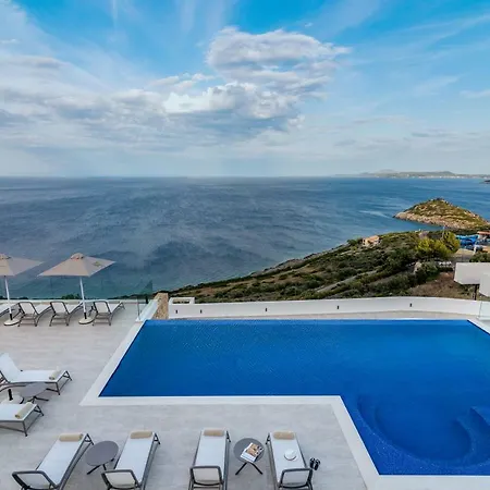 Aurora Luxury Retreat Villa